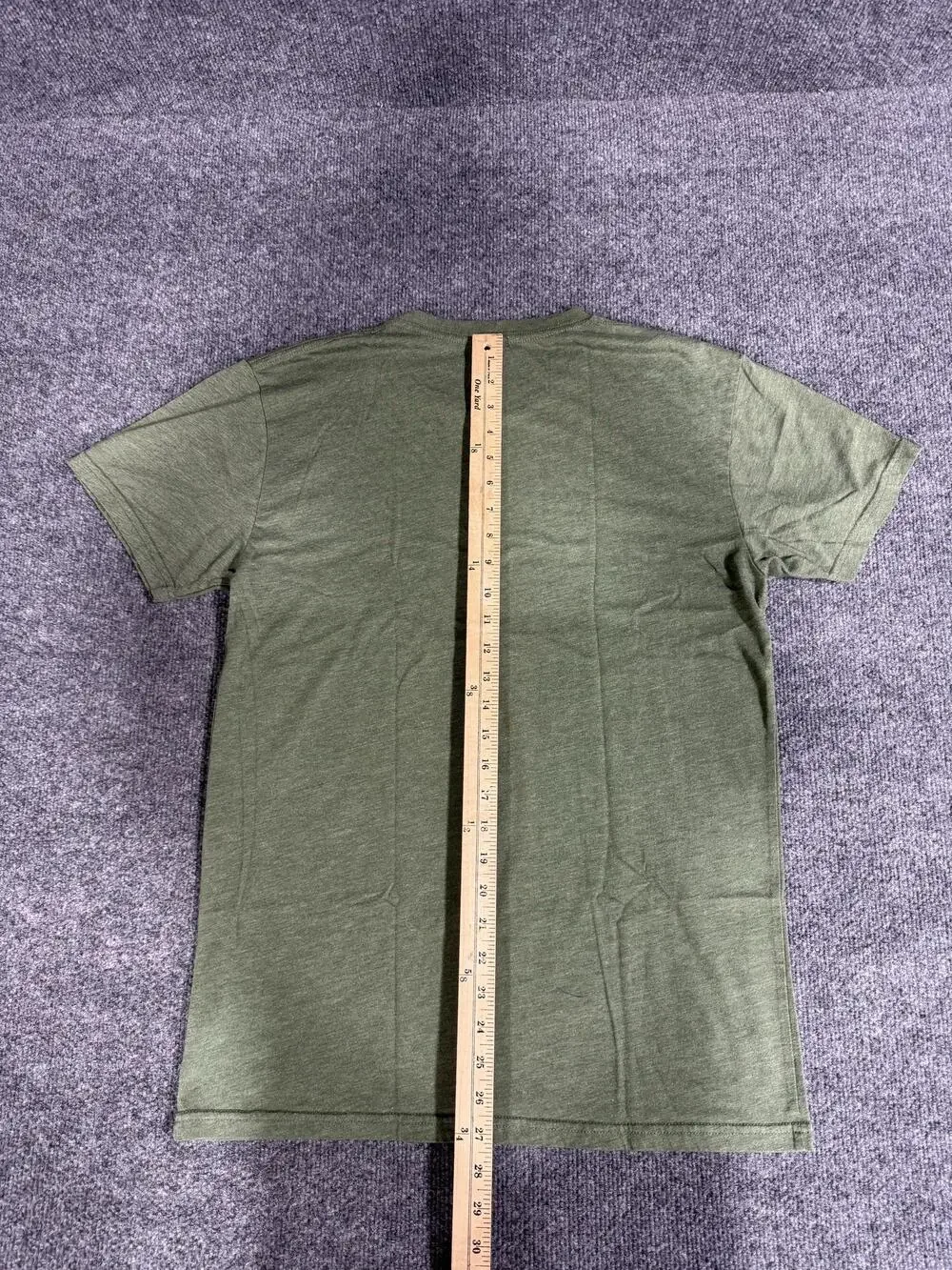 Oakley Shirt Mens Medium Green Stacked Logo Graphic T-Shirt Tee Regular Fit Top